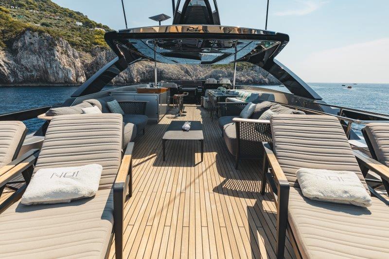2020 RIVA 90' ARGO 